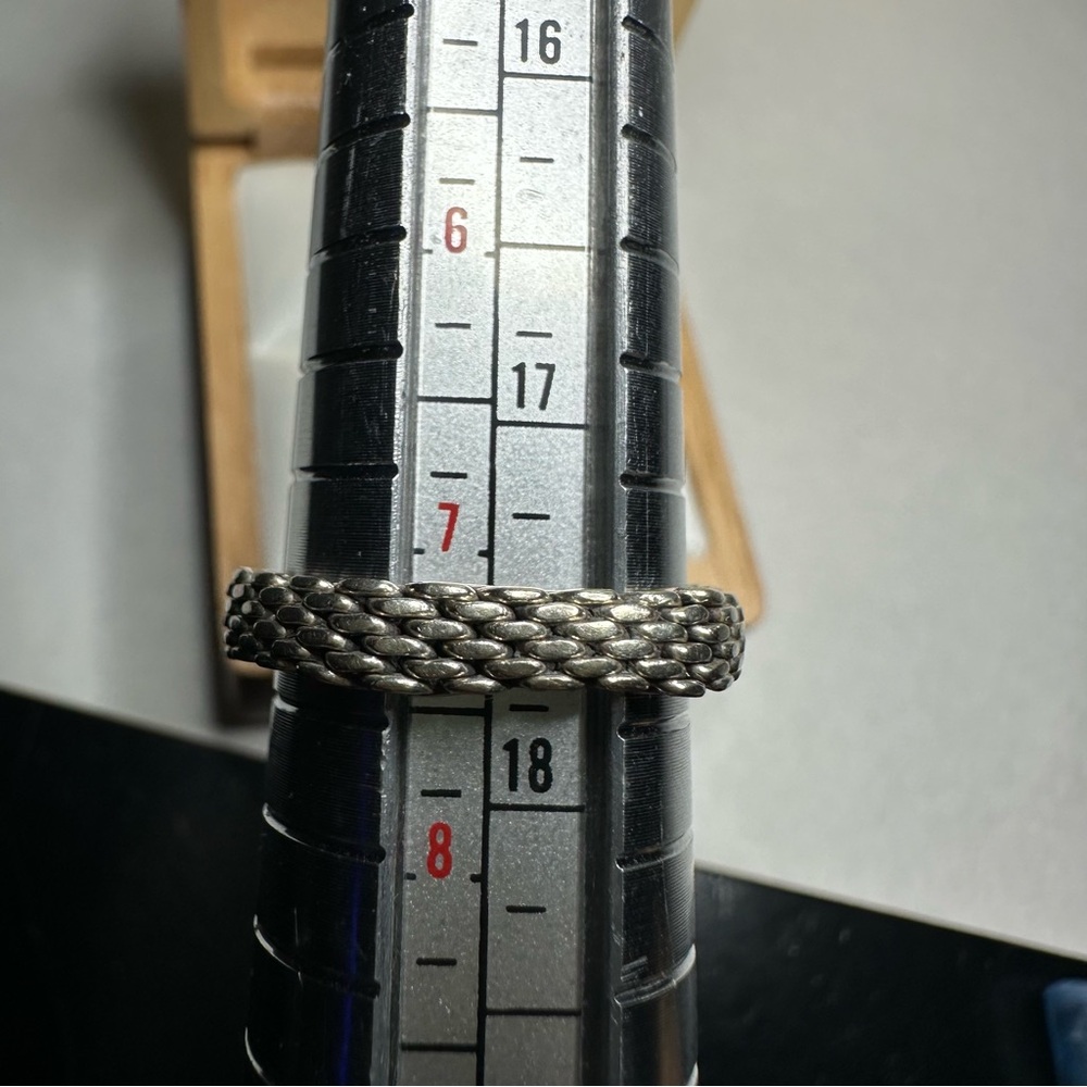 Tiffany & Co. Silver Chain Ring - Picture 4 of 4